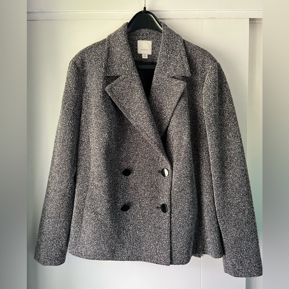 Sejour Textured Double-breasted Grey Jacket